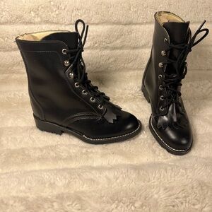 Children’s Black Lace Up Laredo Cowboy Boots. 10 M. 24-34
